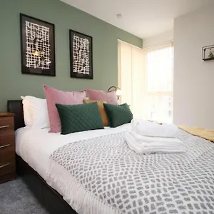  Apartment Meridian Quay By Mia Living 2 Bedroom Near The Sea United Kingdom